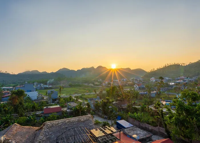 Rocky Mountain Homestay Cat Ba